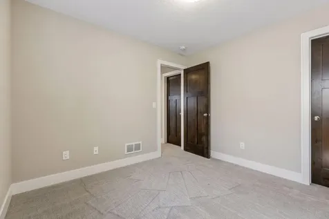 5821 Concord Avenue Edina MN 55424