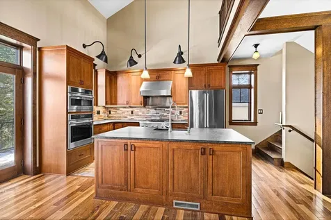 5220 London Road Duluth MN 55804