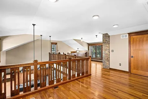 5220 London Road Duluth MN 55804