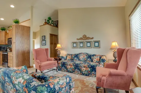 1610 42nd Avenue S Moorhead MN 56560
