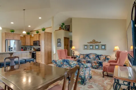 1610 42nd Avenue S Moorhead MN 56560