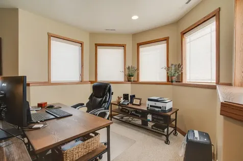1610 42nd Avenue S Moorhead MN 56560