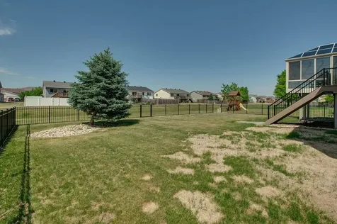 1610 42nd Avenue S Moorhead MN 56560
