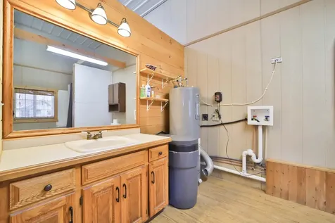 8719 State 64 SW Motley MN 56466