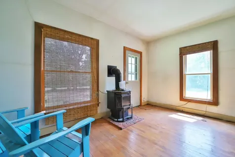 8719 State 64 SW Motley MN 56466