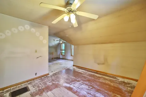8719 State 64 SW Motley MN 56466