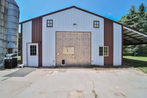 8719 State 64 SW Motley MN 56466