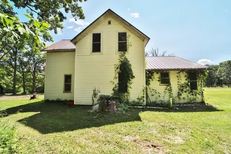 8719 State 64 SW Motley MN 56466