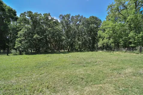 8719 State 64 SW Motley MN 56466