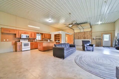 8719 State 64 SW Motley MN 56466