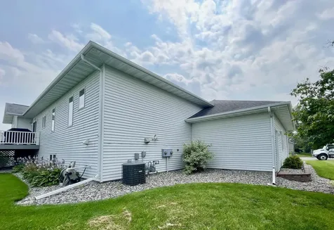 1410 Mendenhall Avenue Breckenridge MN 56520