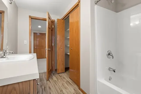 1410 Mendenhall Avenue Breckenridge MN 56520