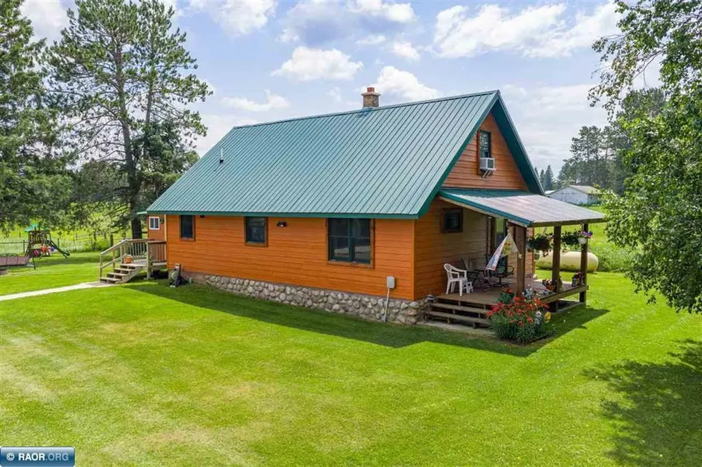 7713 Appaloosa Road Embarrass MN 55732