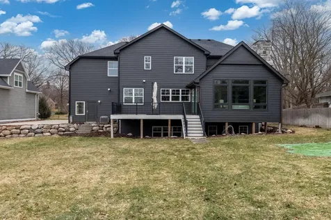 635 Niagara Lane N Plymouth MN 55447