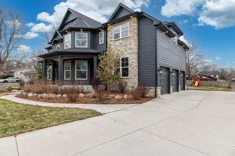 635 Niagara Lane N Plymouth MN 55447