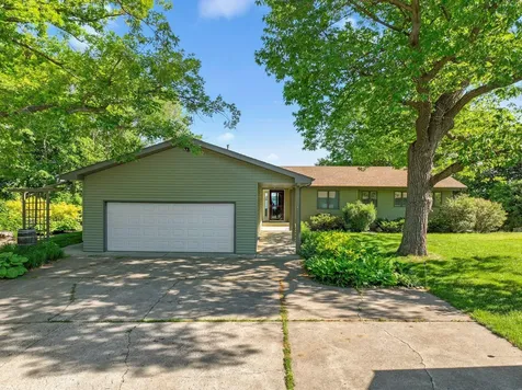 10400 Kismet Isle Chisago City MN 55013