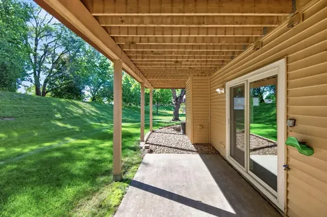 4604 Rosewood Lane N Plymouth MN 55442
