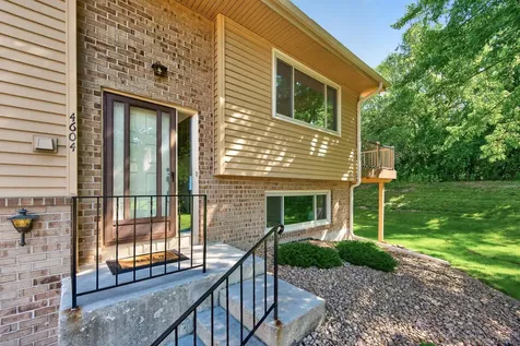 4604 Rosewood Lane N Plymouth MN 55442