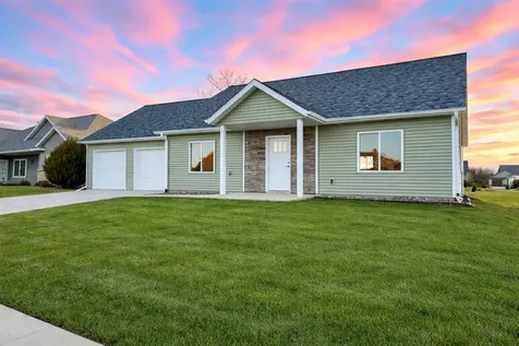 2164 Marvs Lane NE Stewartville MN 55976