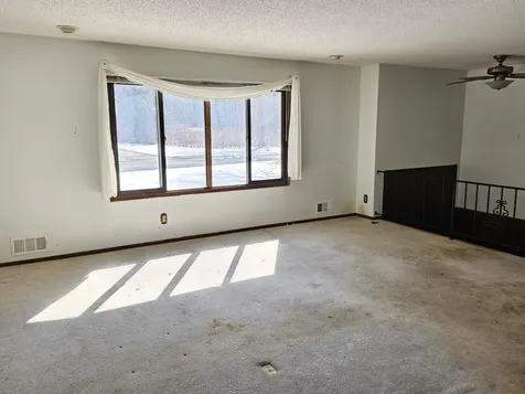 9211 168th Avenue NE Columbus MN 55025
