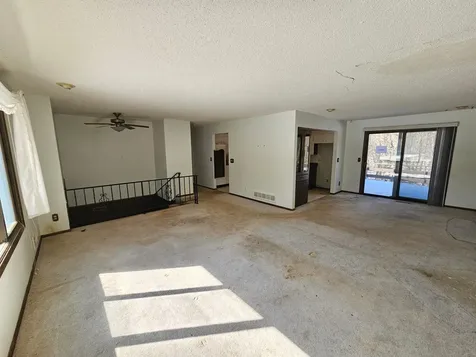 9211 168th Avenue NE Columbus MN 55025