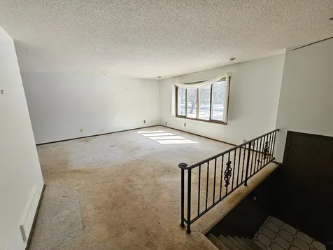 9211 168th Avenue NE Columbus MN 55025