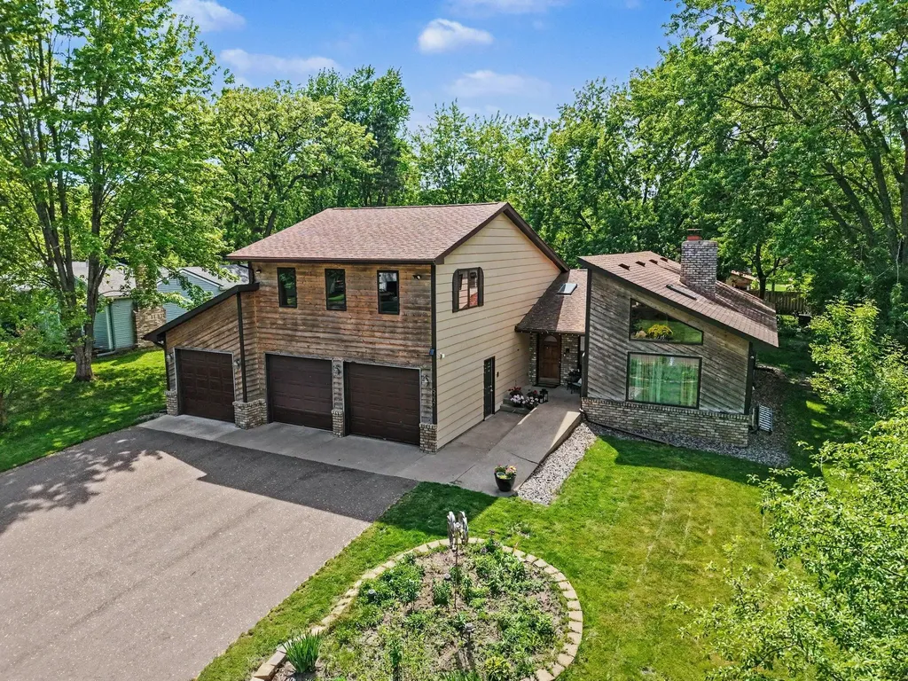 5237 Elk Street White Bear Twp MN 55110