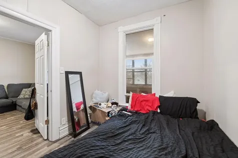 306 King Street W Saint Paul MN 55107