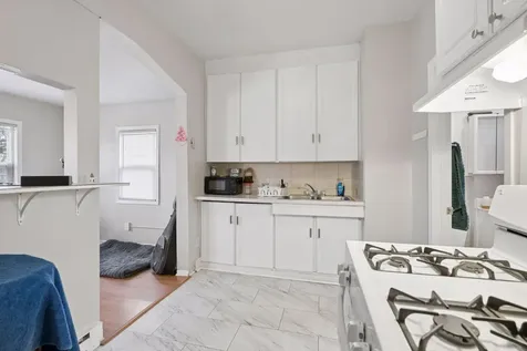 306 King Street W Saint Paul MN 55107