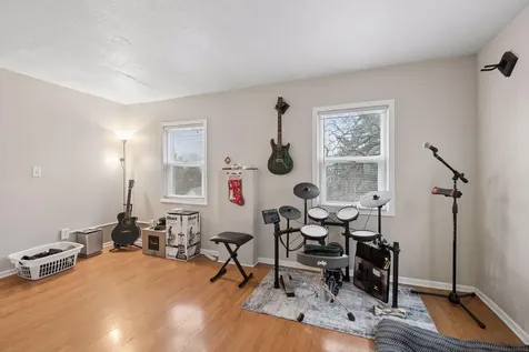 306 King Street W Saint Paul MN 55107