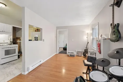 306 King Street W Saint Paul MN 55107