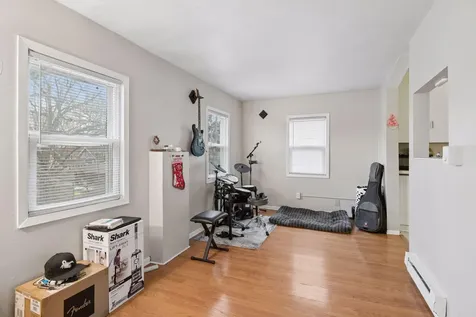 306 King Street W Saint Paul MN 55107