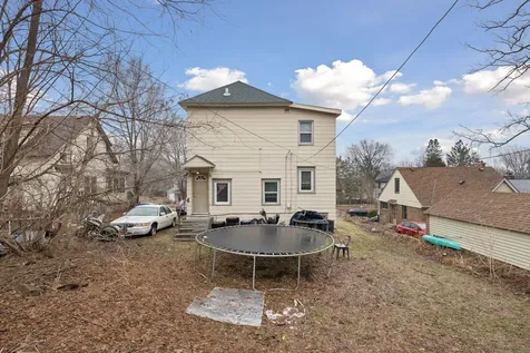 306 King Street W Saint Paul MN 55107