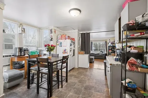 306 King Street W Saint Paul MN 55107
