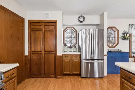 48937 N Shore Road Waterville MN 56096