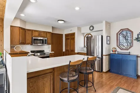 48937 N Shore Road Waterville MN 56096