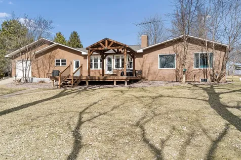 48937 N Shore Road Waterville MN 56096