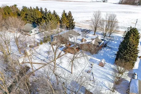 48937 N Shore Road Waterville MN 56096