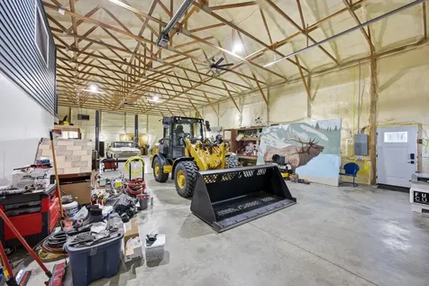 16496 42nd Street SE Mapleton ND 58059