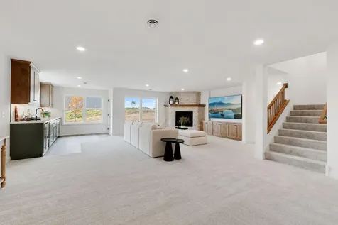 17787 Ellsworth Drive Lakeville MN 55024