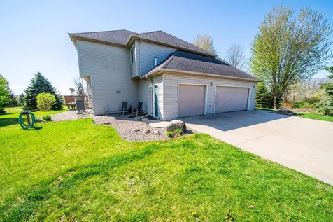 7914 50th Avenue NW Oronoco MN 55960