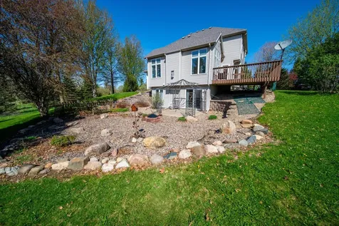 7914 50th Avenue NW Oronoco MN 55960