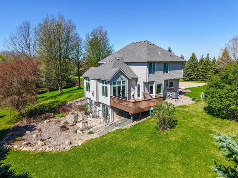 7914 50th Avenue NW Oronoco MN 55960