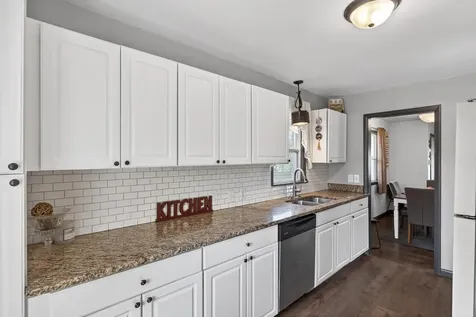 4324 Queen Avenue N Minneapolis MN 55412