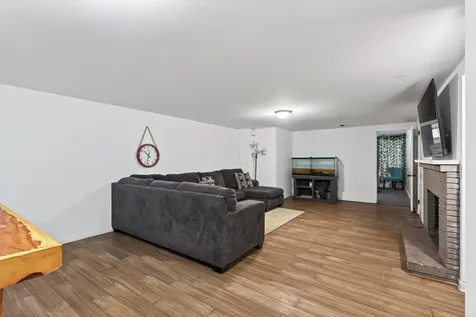 4324 Queen Avenue N Minneapolis MN 55412