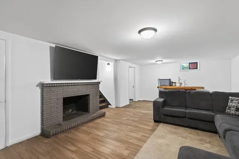 4324 Queen Avenue N Minneapolis MN 55412