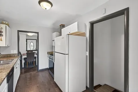 4324 Queen Avenue N Minneapolis MN 55412