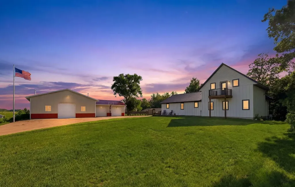 16526 State Highway 28 Villard MN 56385