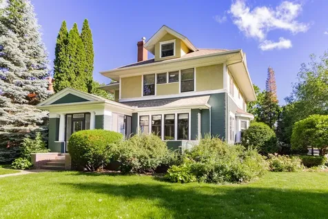 1825 Summit Avenue Saint Paul MN 55105