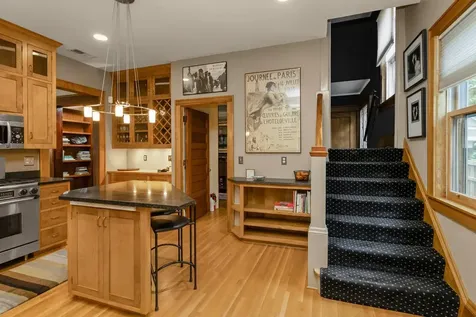 1825 Summit Avenue Saint Paul MN 55105